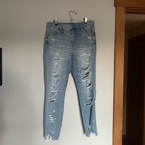 American Eagle Distressed Jeans